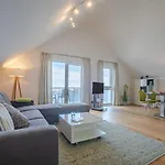 Reeder's Topp By Seeblick Ferien Oro, Penthouse,panoramablick,sauna * Olpenitz